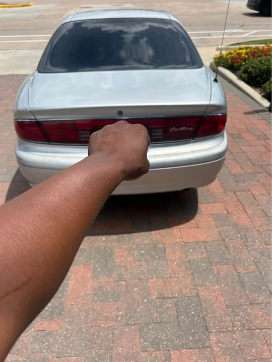 2003 Buick Century - Image 4 of 9