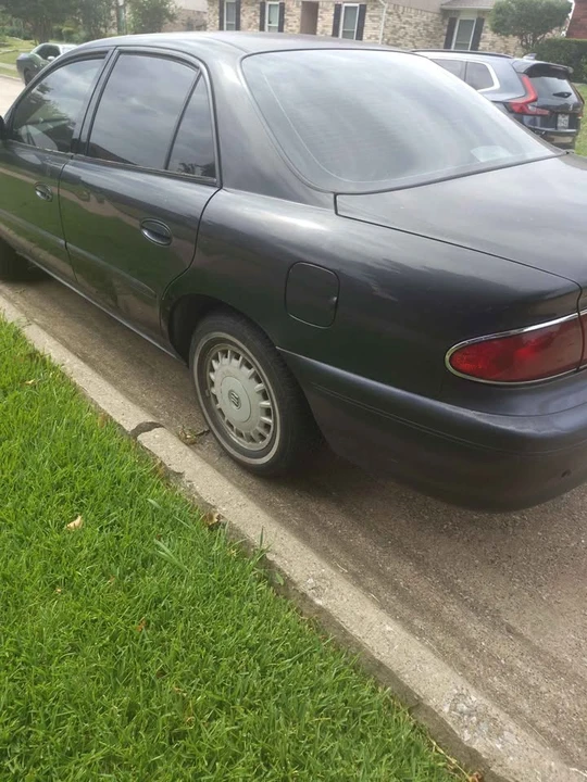 2003 Buick Century - Image 4 of 11
