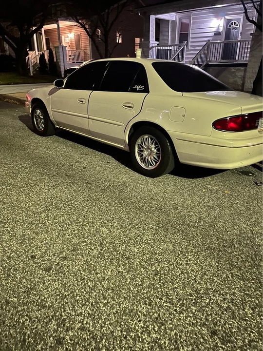 2003 Buick Century - Image 15 of 16
