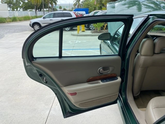 2003 Buick LeSabre - Image 14 of 22