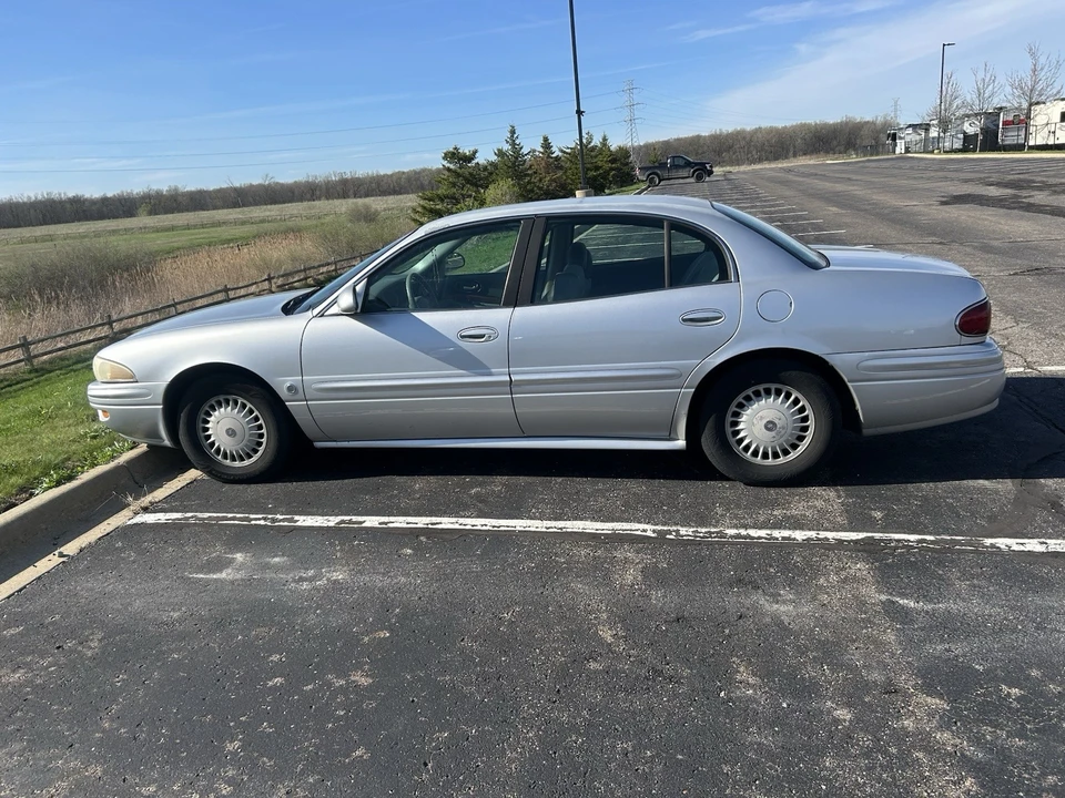 2003 Buick LeSabre - Image 2 of 5