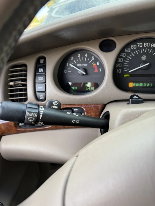 2003 Buick LeSabre - Image 12 of 18