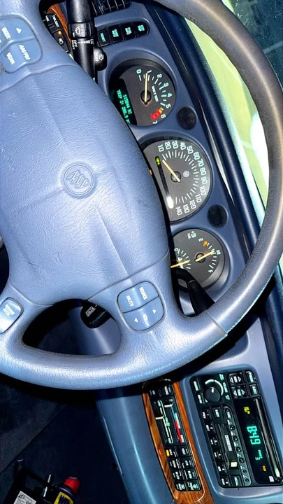 2003 Buick LeSabre - Image 7 of 8