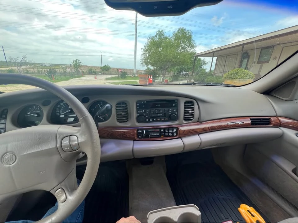 2003 Buick LeSabre - Image 2 of 16
