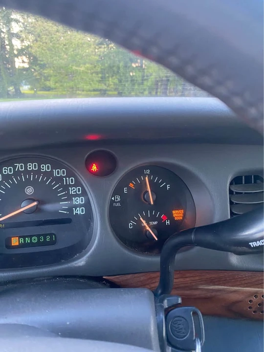 2003 Buick LeSabre - Image 17 of 20