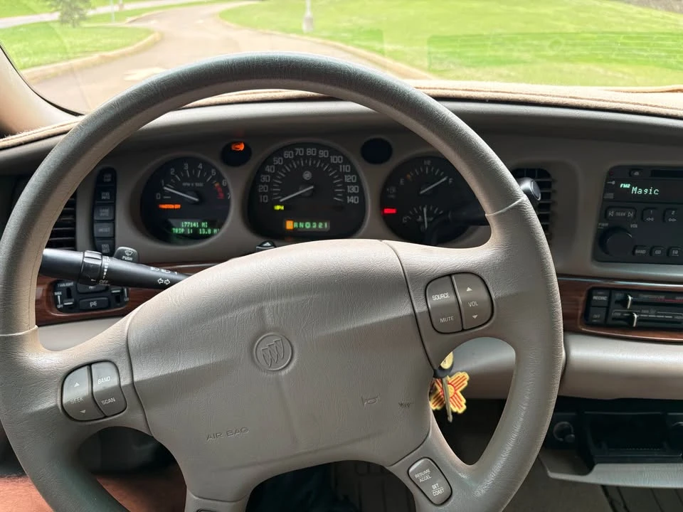2003 Buick LeSabre - Image 4 of 11