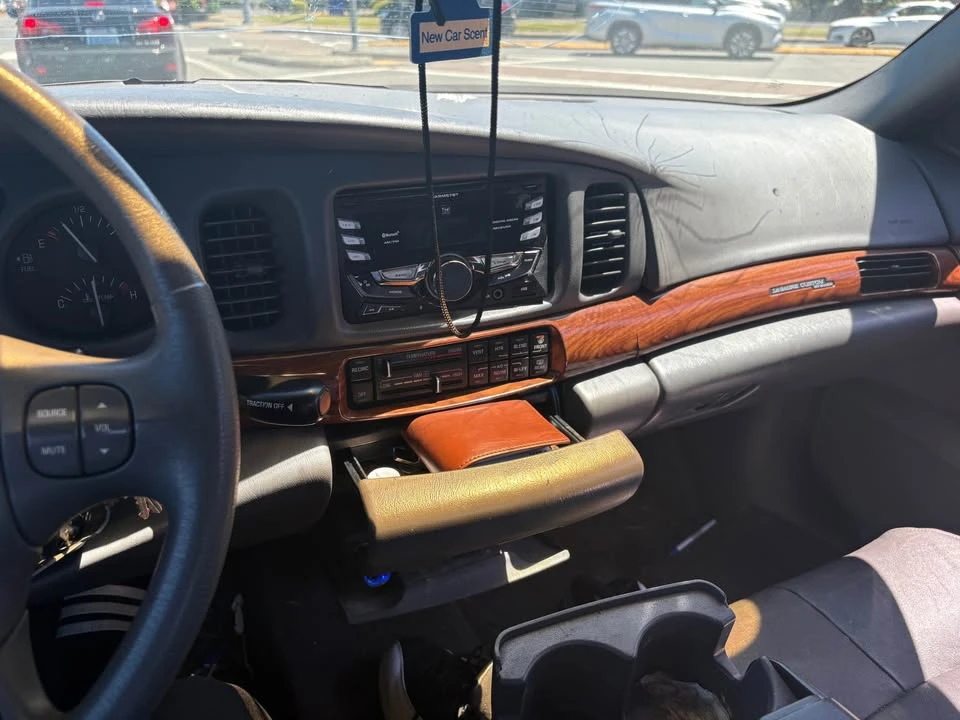 2003 Buick LeSabre - Image 6 of 6