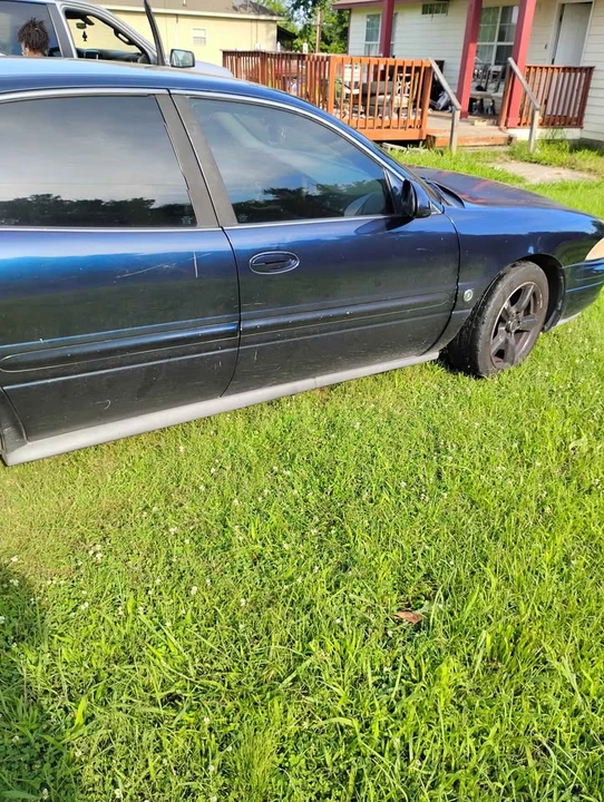 2003 Buick LeSabre - Image 2 of 2