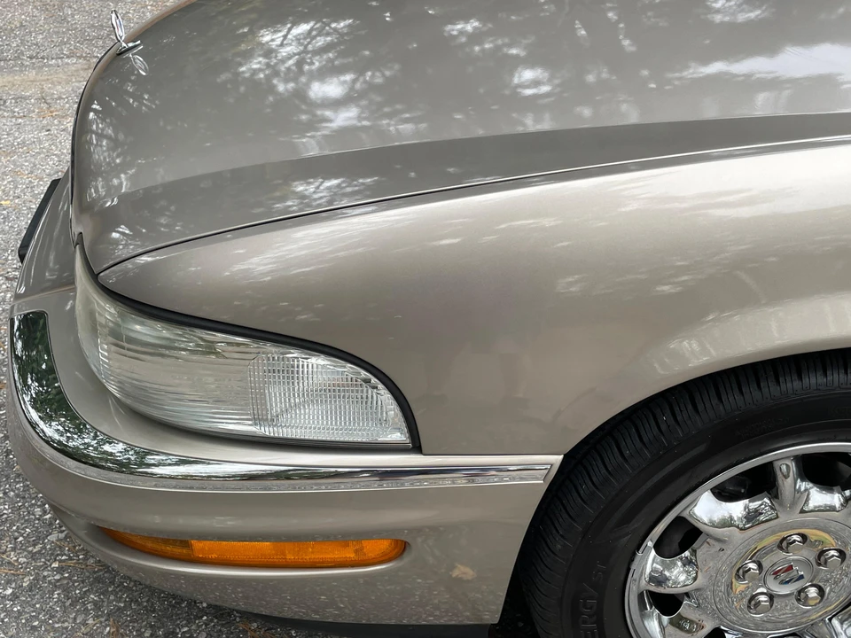 2003 Buick Park Avenue - Image 25 of 31