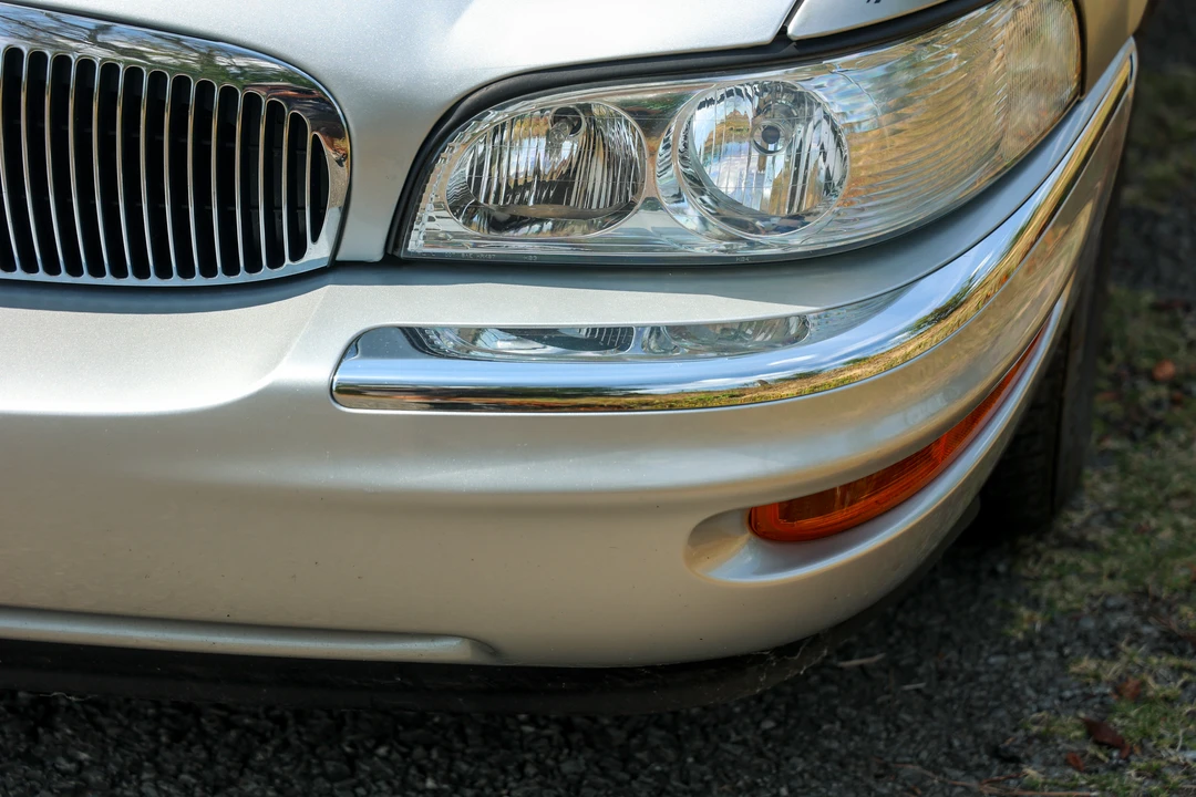 2003 Buick Park Avenue - Image 27 of 31