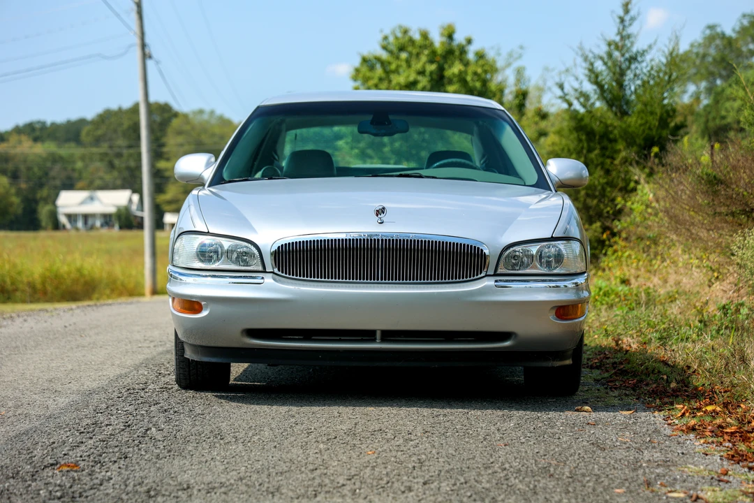 2003 Buick Park Avenue - Image 4 of 31