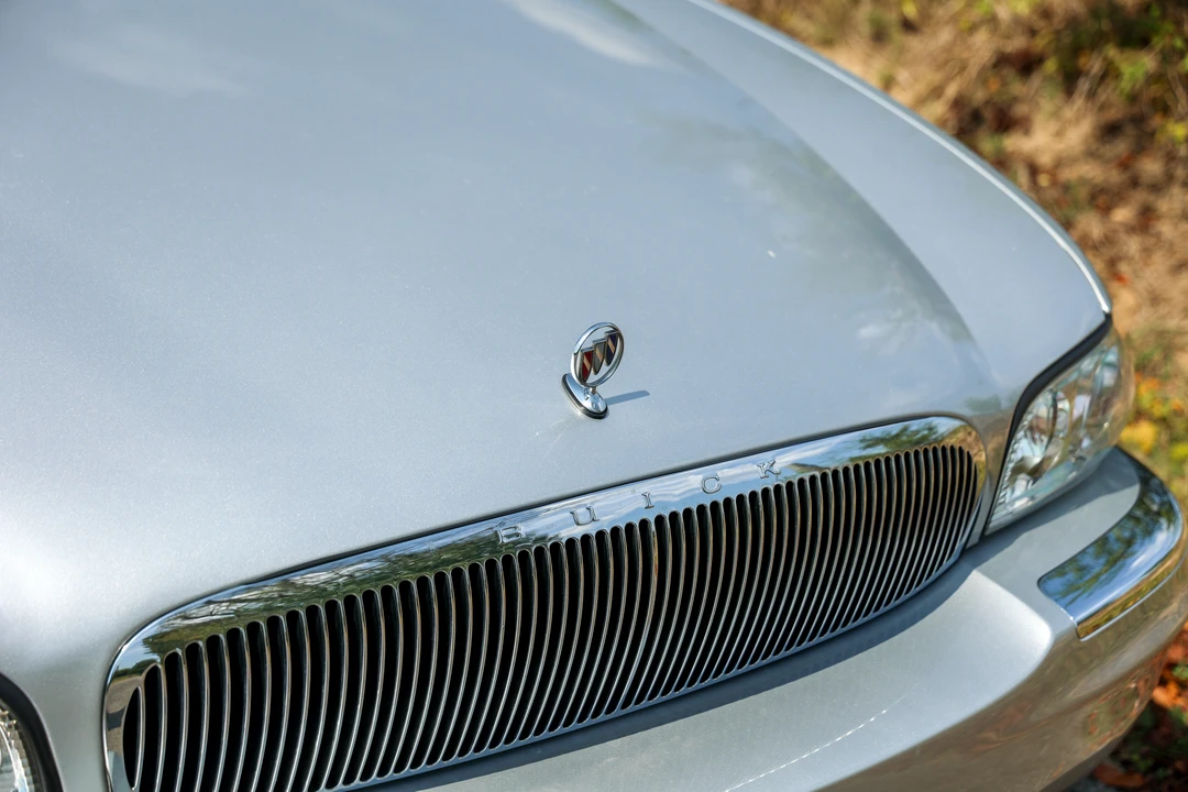 2003 Buick Park Avenue - Image 22 of 31