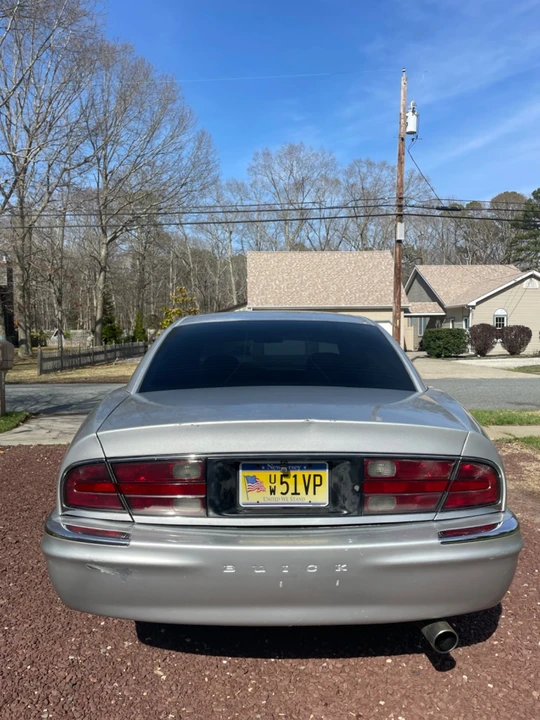 2003 Buick Park Avenue - Image 4 of 21