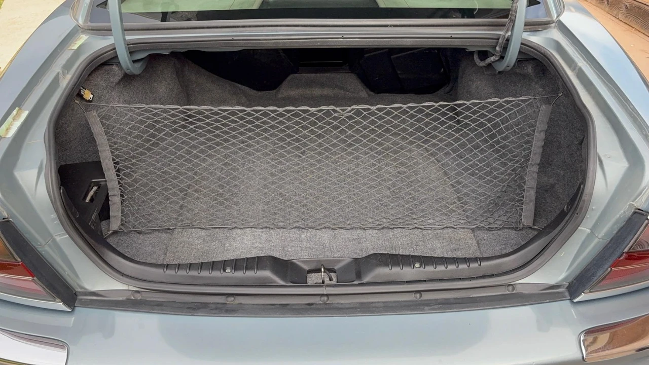 2003 Buick Park Avenue - Image 8 of 9