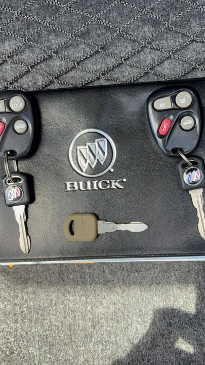 2003 Buick Park Avenue - Image 5 of 9
