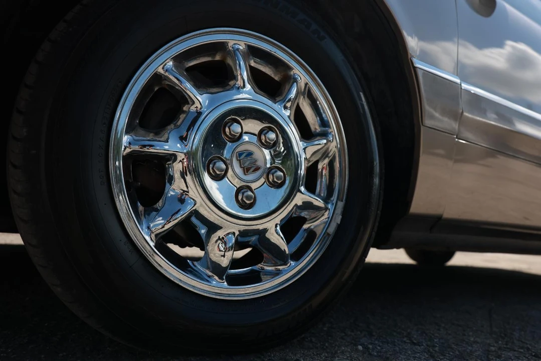 2003 Buick Park Avenue - Image 31 of 31