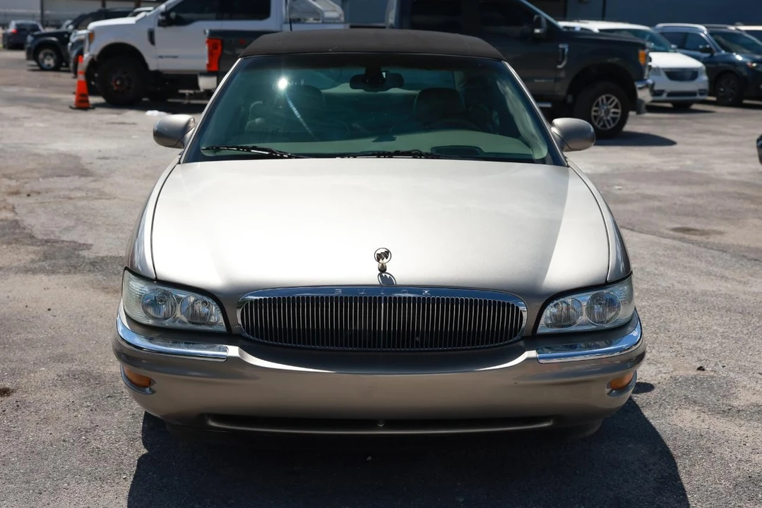 2003 Buick Park Avenue - Image 17 of 31