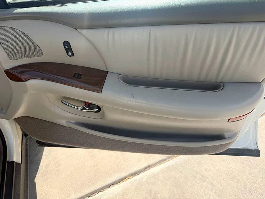 2003 Buick Park Avenue - Image 13 of 17