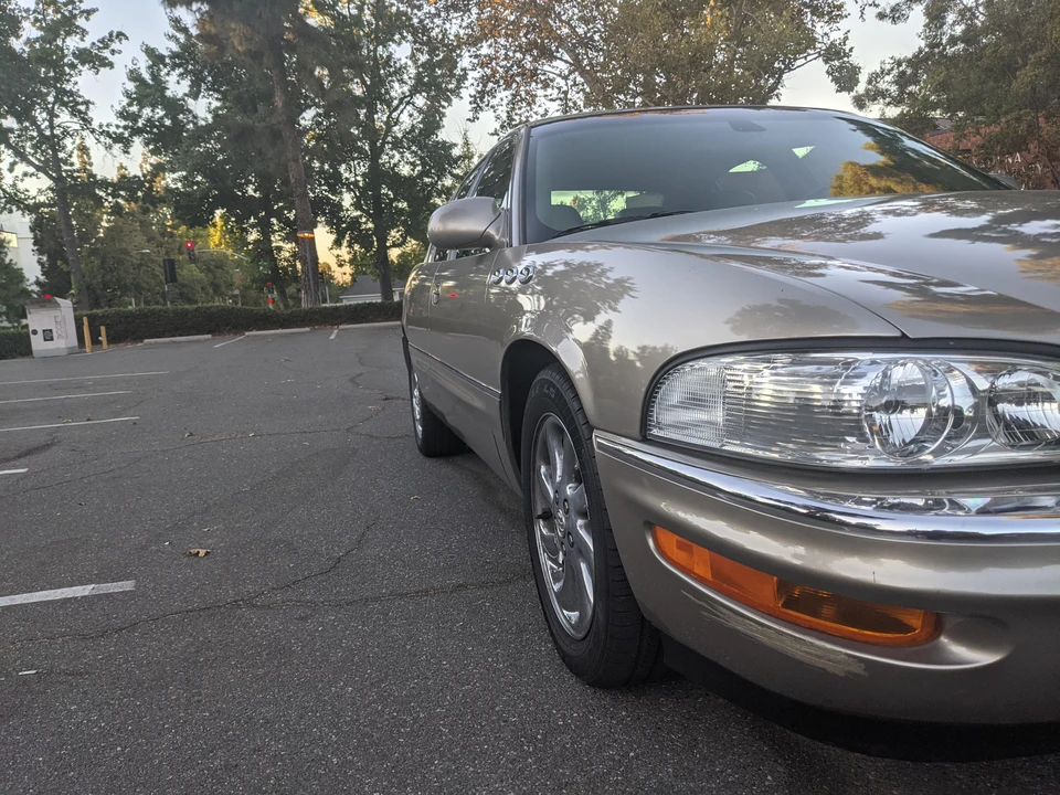 2003 Buick Park Avenue - Image 22 of 31