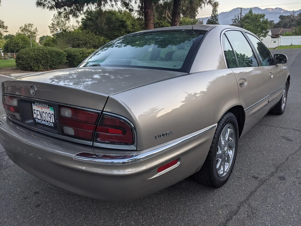 2003 Buick Park Avenue - Image 17 of 31