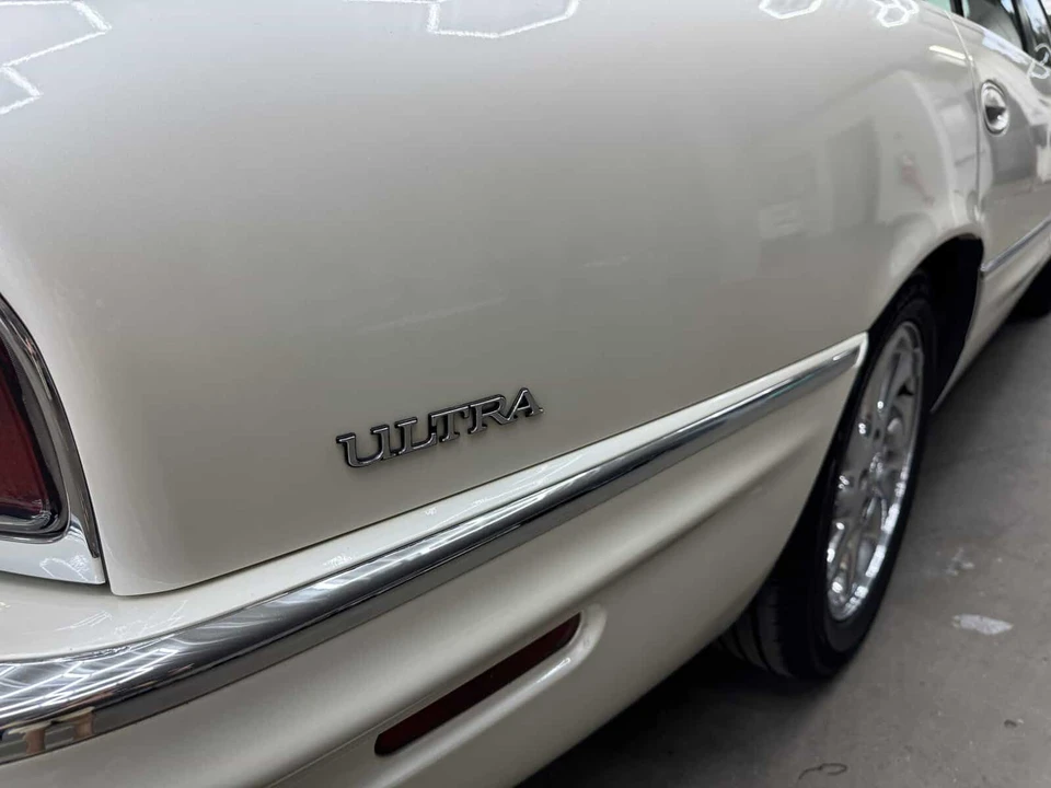 2003 Buick Park Avenue - Image 10 of 31