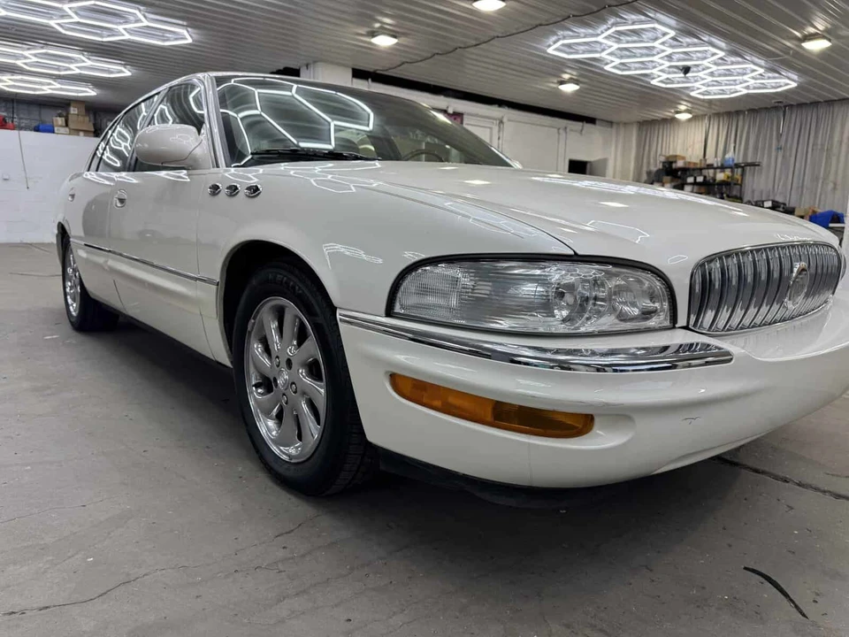 2003 Buick Park Avenue - Image 14 of 31