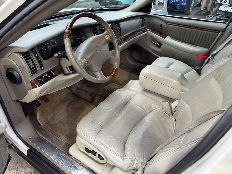 2003 Buick Park Avenue - Image 16 of 31