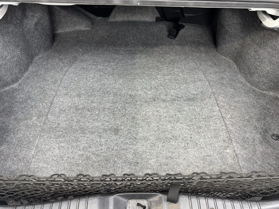 2003 Buick Park Avenue - Image 28 of 31