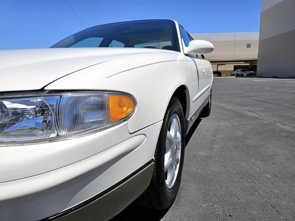 2003 Buick Regal - Image 18 of 31