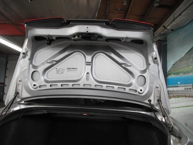 2003 Buick Regal - Image 25 of 31