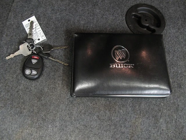 2003 Buick Regal - Image 3 of 31