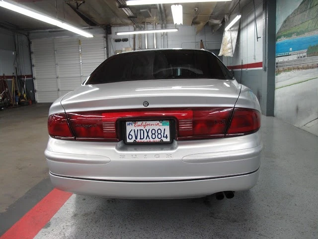 2003 Buick Regal - Image 16 of 31