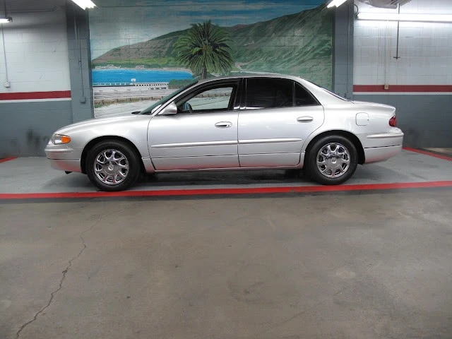 2003 Buick Regal - Image 5 of 31