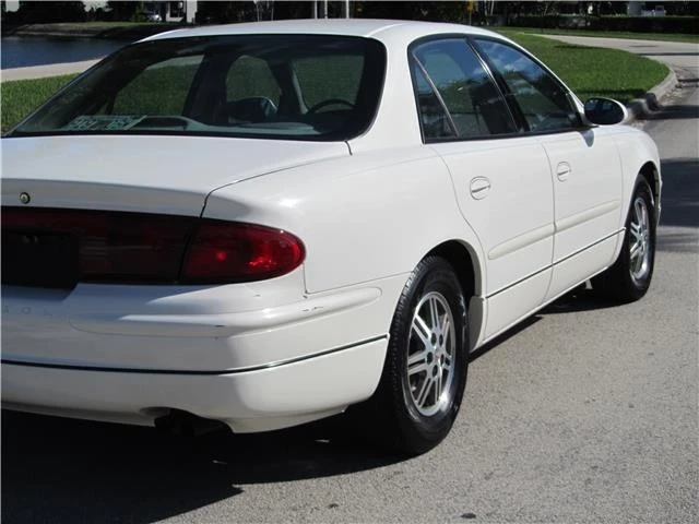 2003 Buick Regal - Image 3 of 12