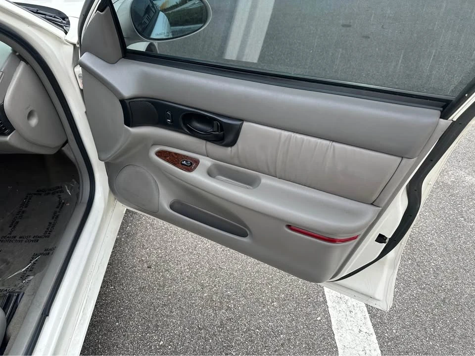 2003 Buick Regal - Image 8 of 14
