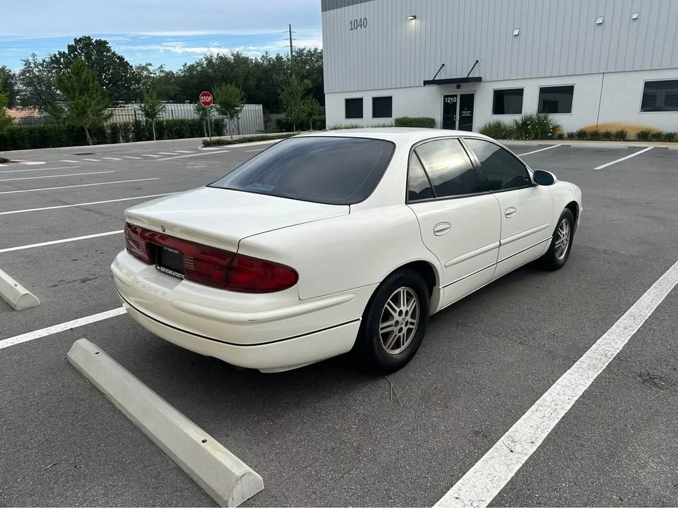 2003 Buick Regal - Image 3 of 14