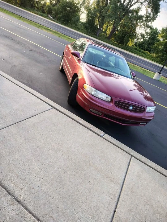 2003 Buick Regal - Image 3 of 3