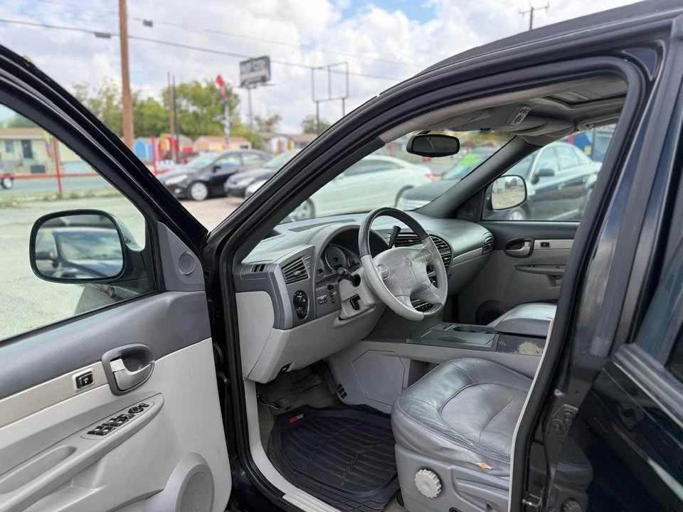 2003 Buick Rendezvous - Image 11 of 18