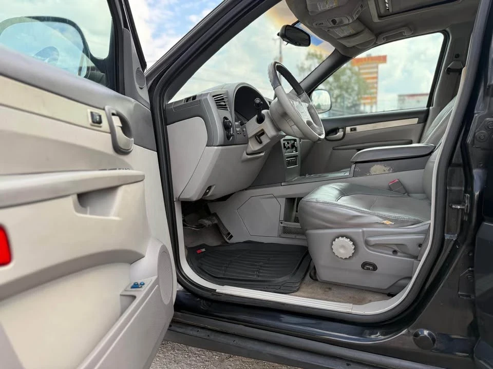 2003 Buick Rendezvous - Image 12 of 18