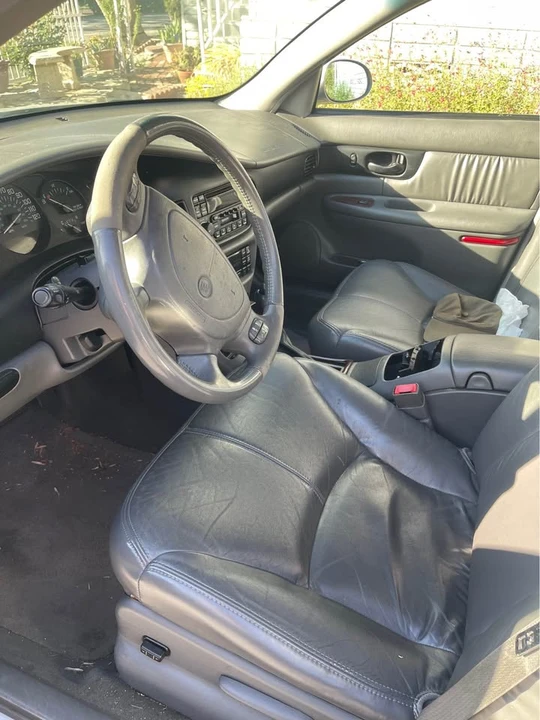 2003 Buick Regal - Image 4 of 4