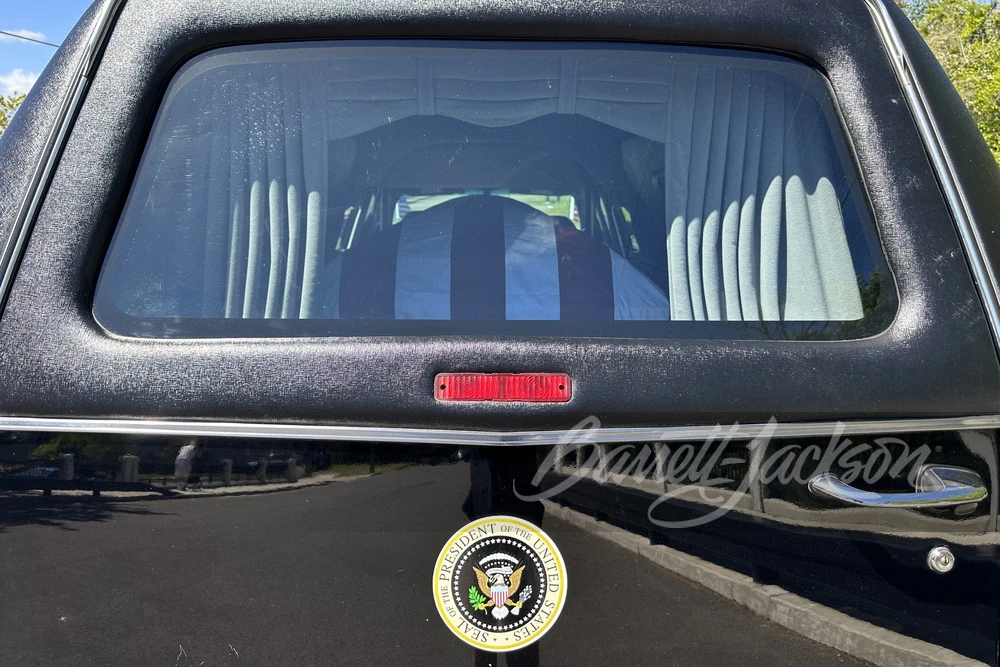 2003 Cadillac DeVille 8th Gen - Image 13 of 25