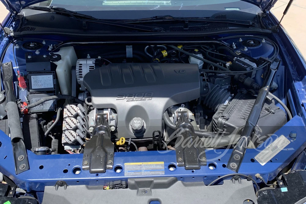 2003 Chevrolet Monte Carlo 6th Gen - Image 2 of 20
