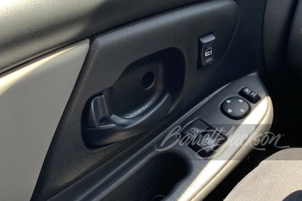 2003 Chevrolet Monte Carlo 6th Gen - Image 14 of 20