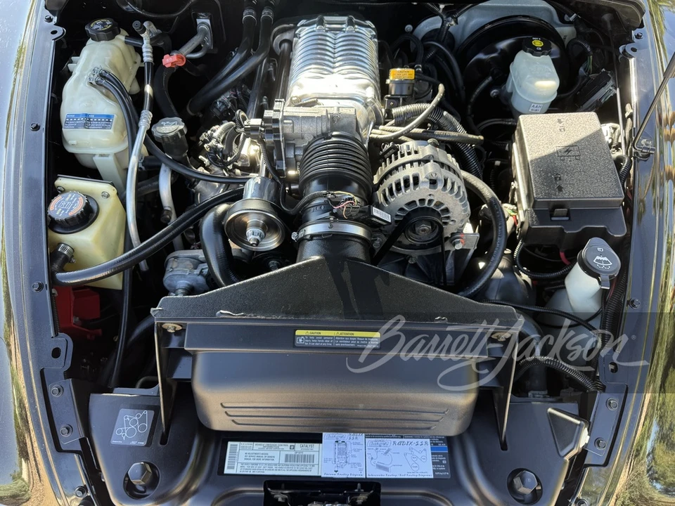 2003 Chevrolet SSR - Image 4 of 8