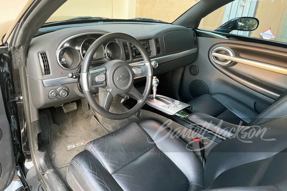 2003 Chevrolet SSR - Image 3 of 5