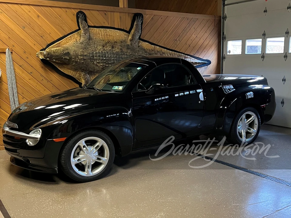 2003 Chevrolet SSR - Image 13 of 14