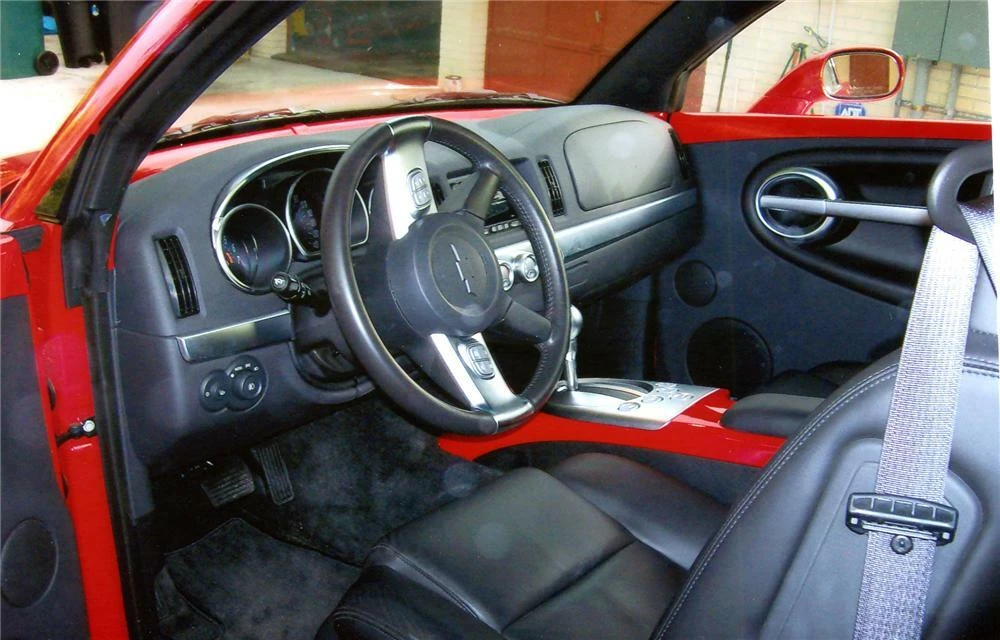 2003 Chevrolet SSR - Image 4 of 5