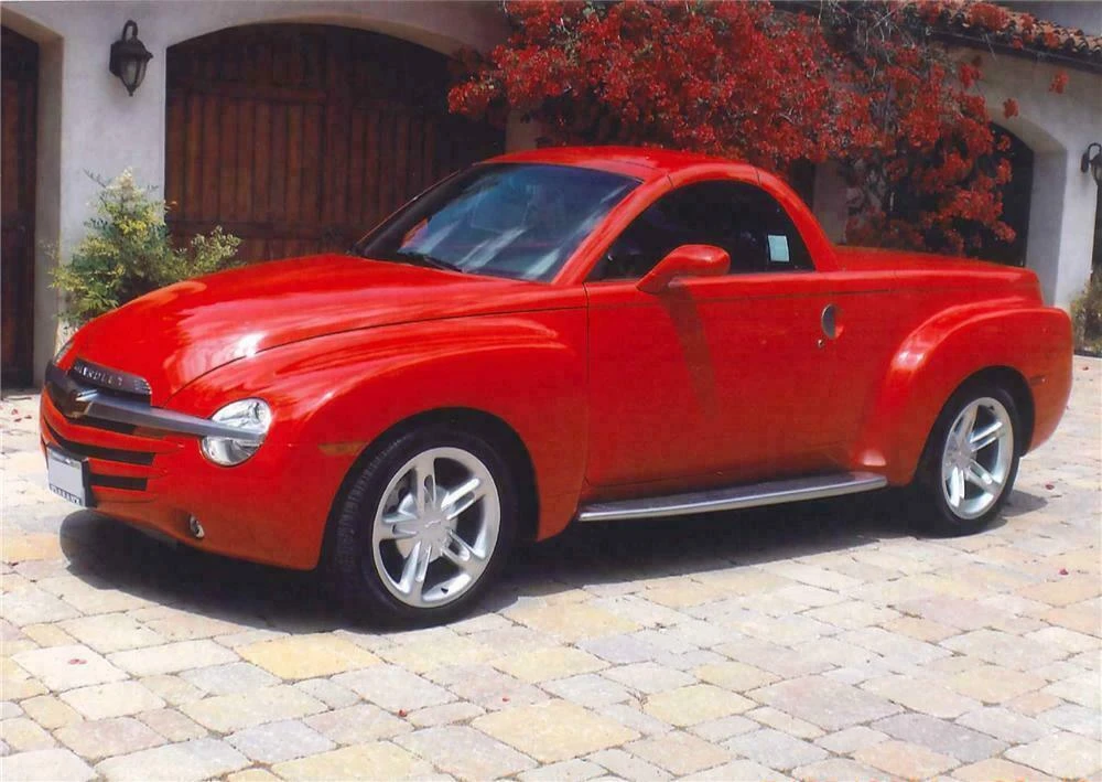 2003 Chevrolet SSR - Image 2 of 5