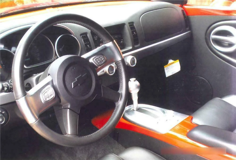 2003 Chevrolet SSR - Image 4 of 5