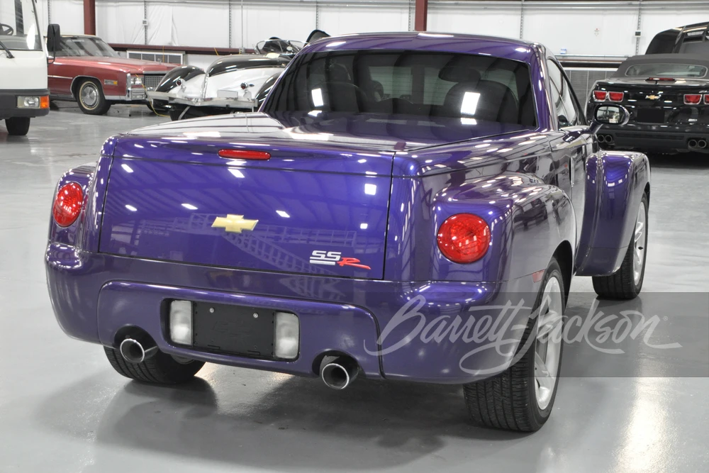 2003 Chevrolet SSR - Image 7 of 10